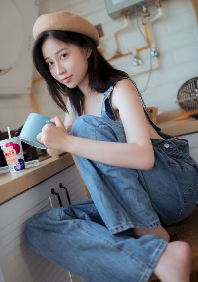 国产女人18毛片水真多成人如厕_高清日韩免费观看